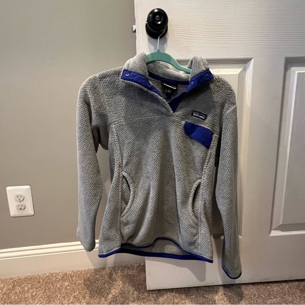 Patagonia pull over